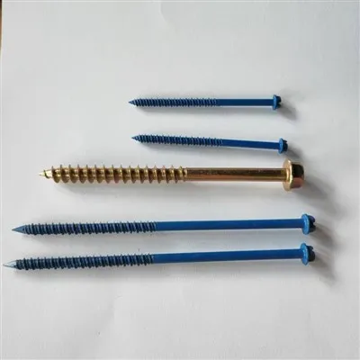 Бетонные винты с синей деревенской отделкой для каменной кладки